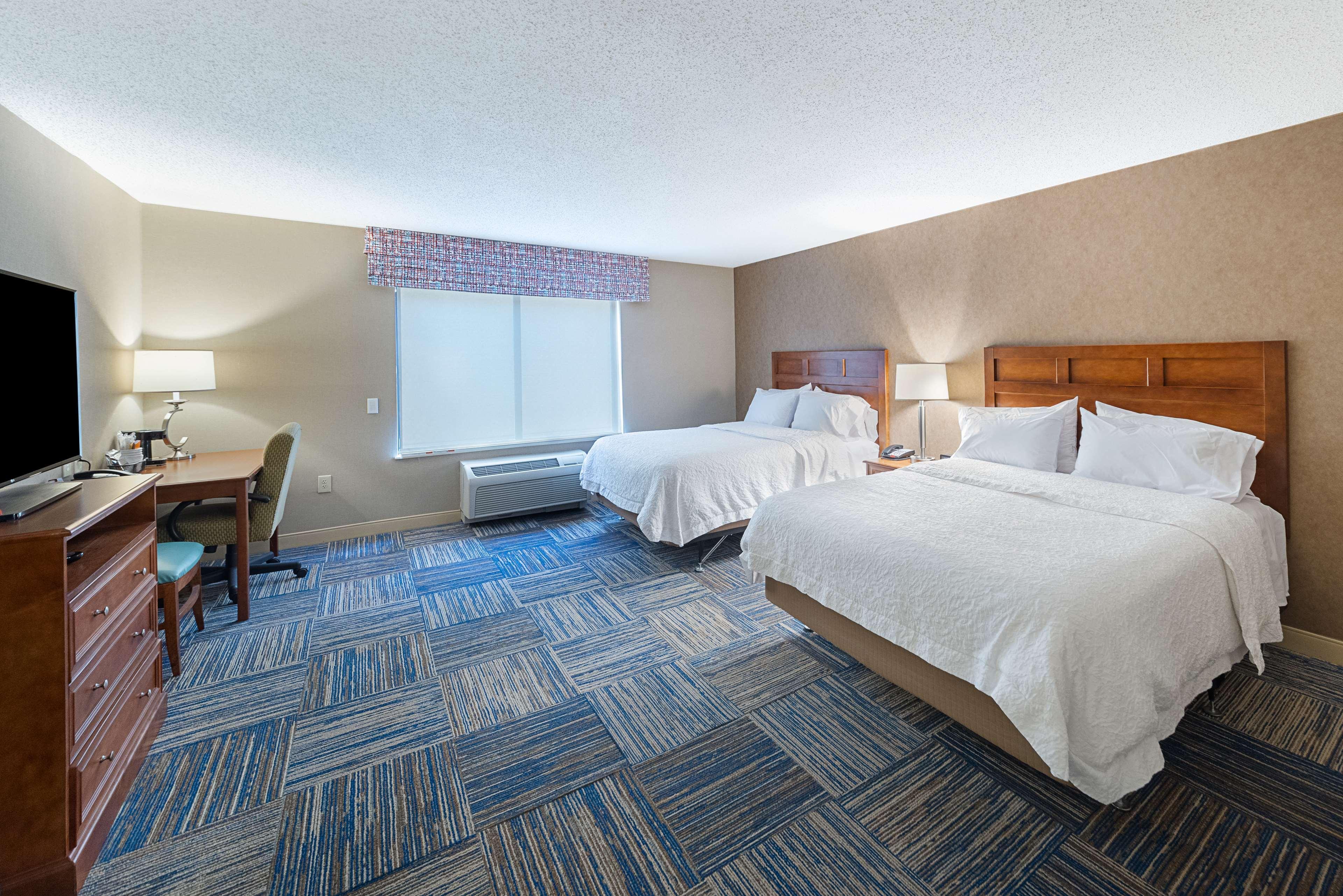 Hampton Inn Greenfield Extérieur photo