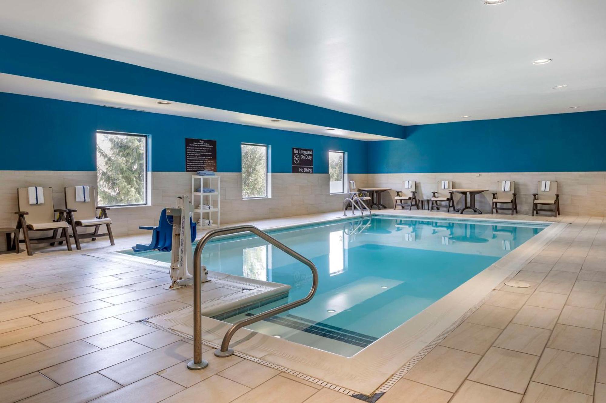 Hampton Inn Greenfield Extérieur photo